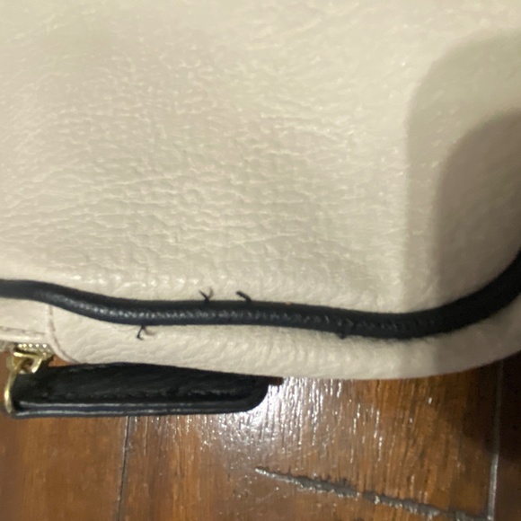Steve Madden Makeup Pouch - Picture 11 of 12